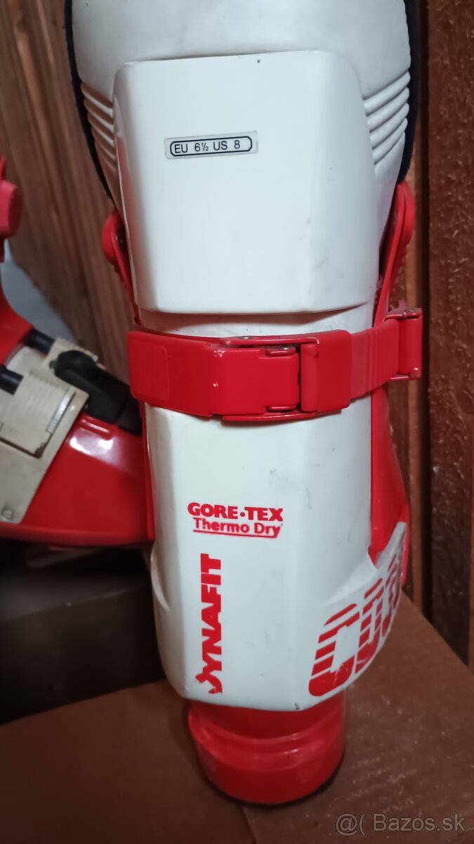 Lyže zadarmo, lyžiarky predám - 2