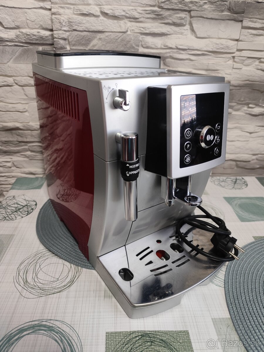 Delonghi kávovar - 2