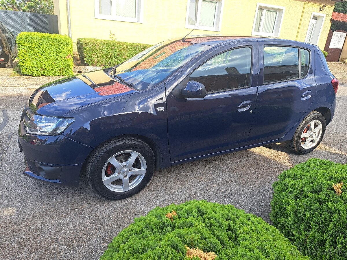 Dacia Sandero 1.2 Benzín - 2