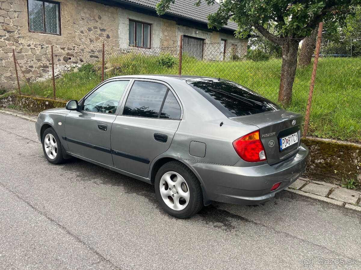 Hyundai accent 1,4 2003 - 2