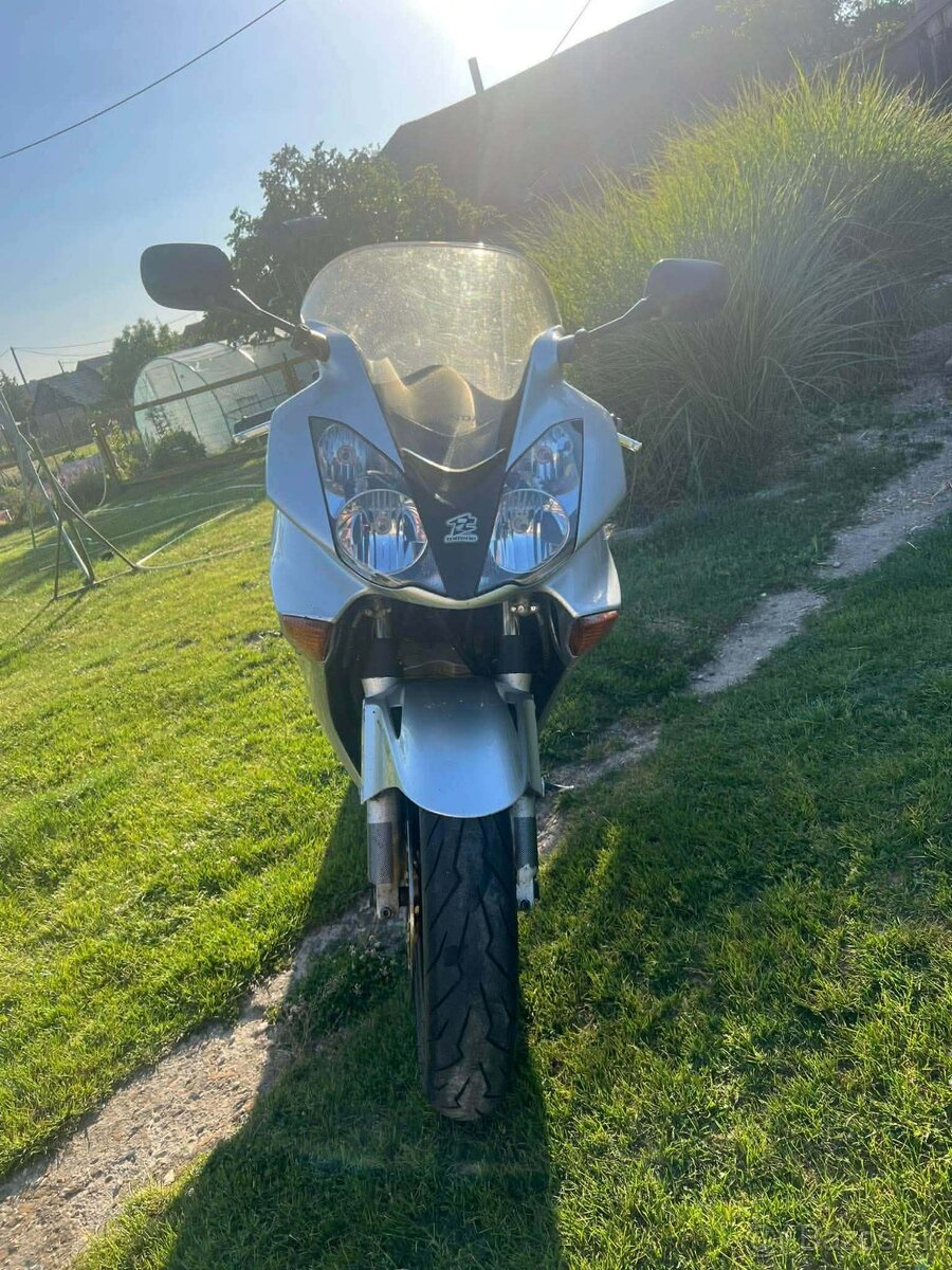 Honda vfr 800 v-tec - 2