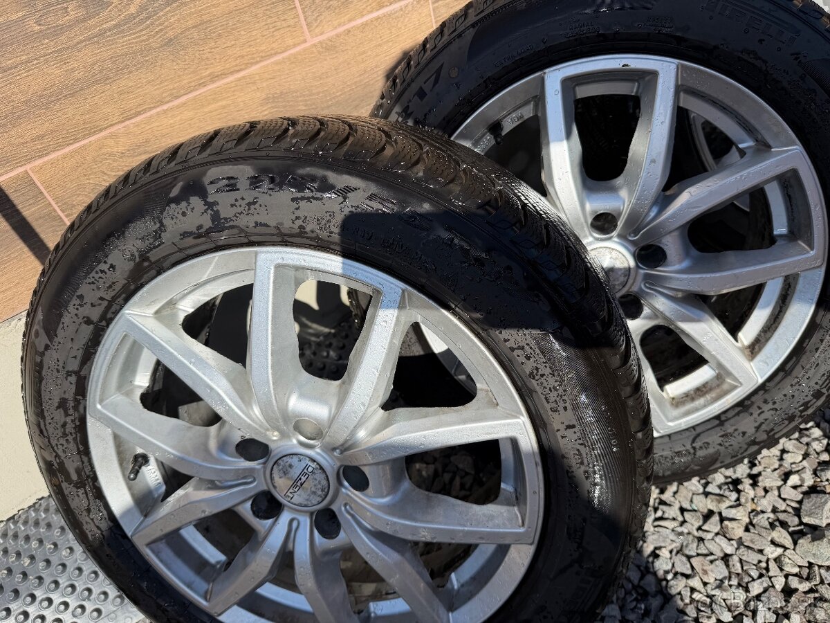 Predám zimnú sadu Pirelli 225/55 r17 - 2