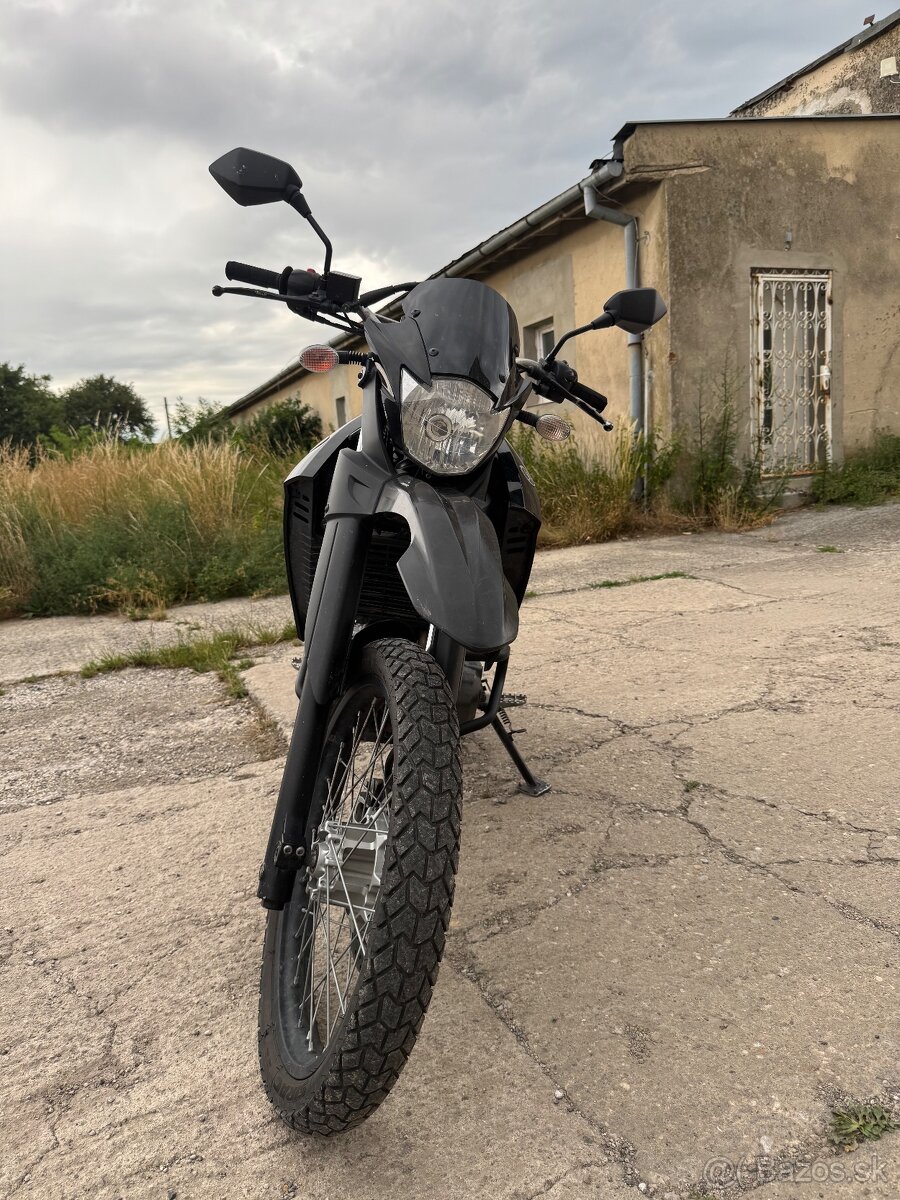Yamaha XT660R