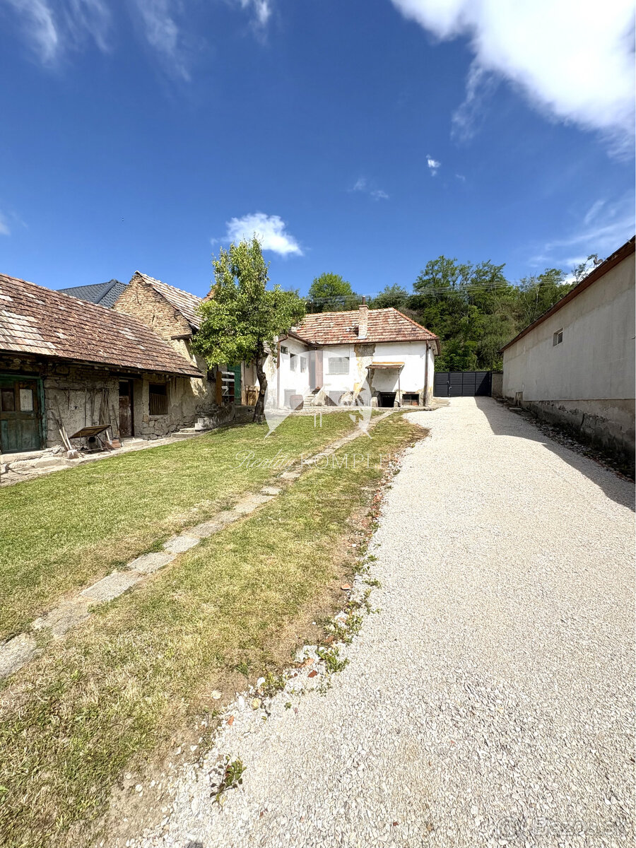 IBA U NÁS Reality KOMPLEX s.r.o.,Vám ponúka na predaj 3 - 2