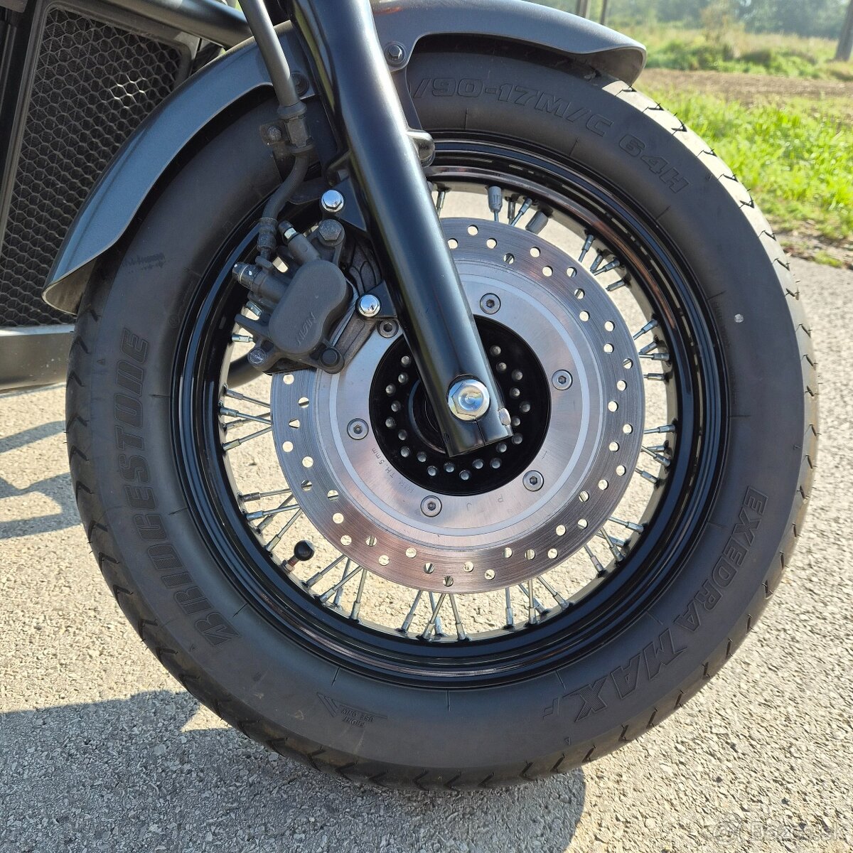 Honda Shadow VT750 C2B Black Spirit - 2