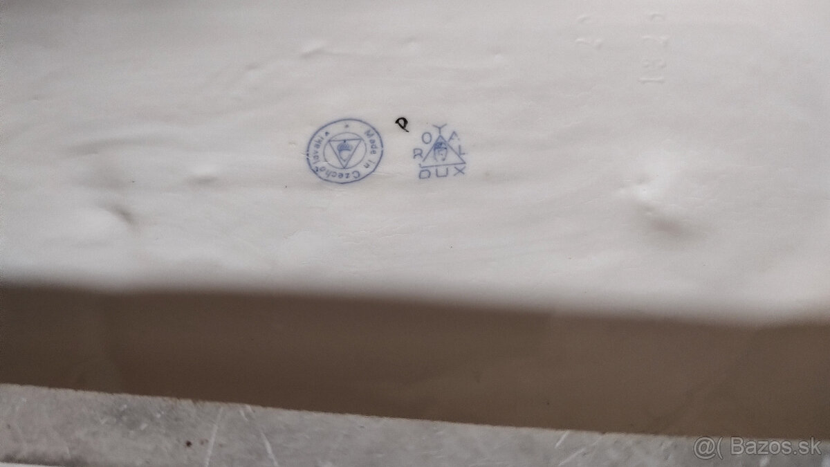 Rezervované: Psy - Royal Dux - 2