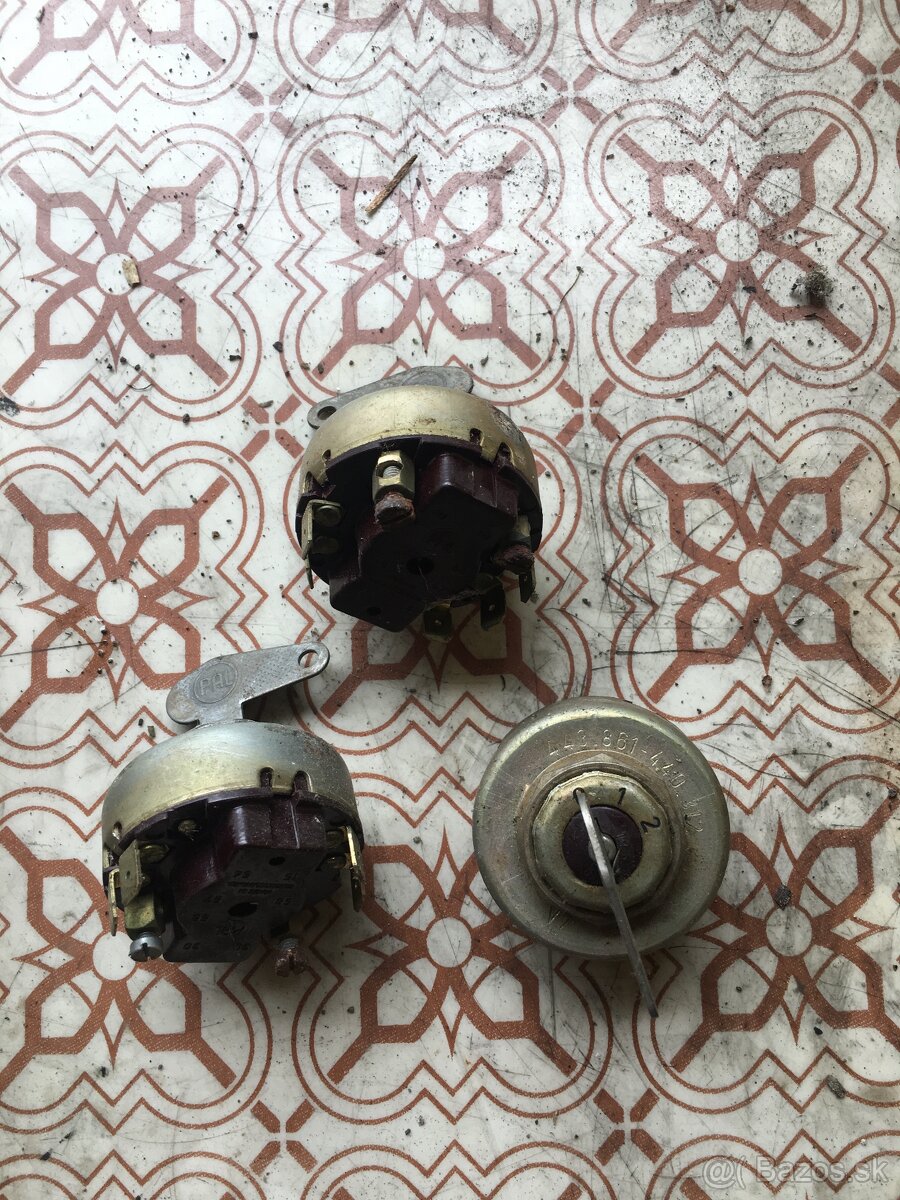 Predám spínacia skrinka PV3S - 2