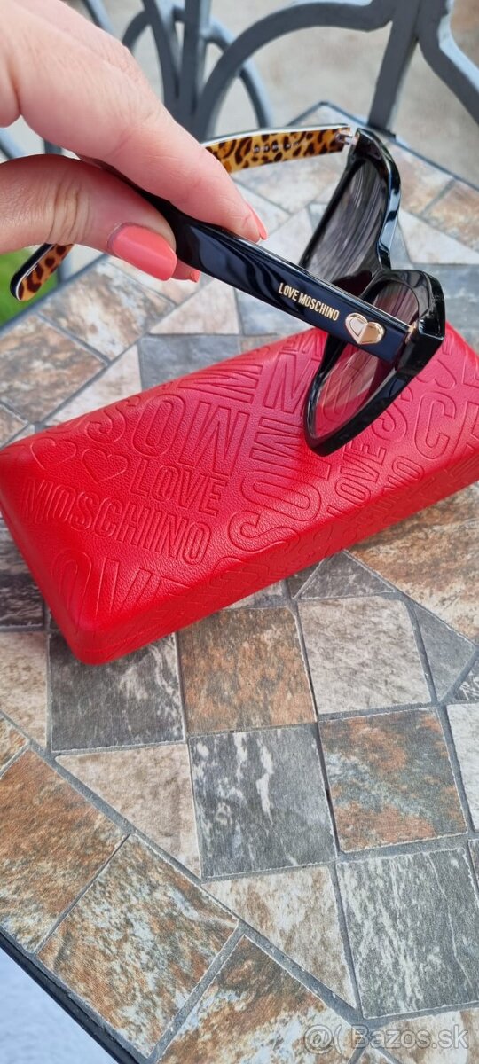 Dámske okuliare slnečné MOSCHINO - 2
