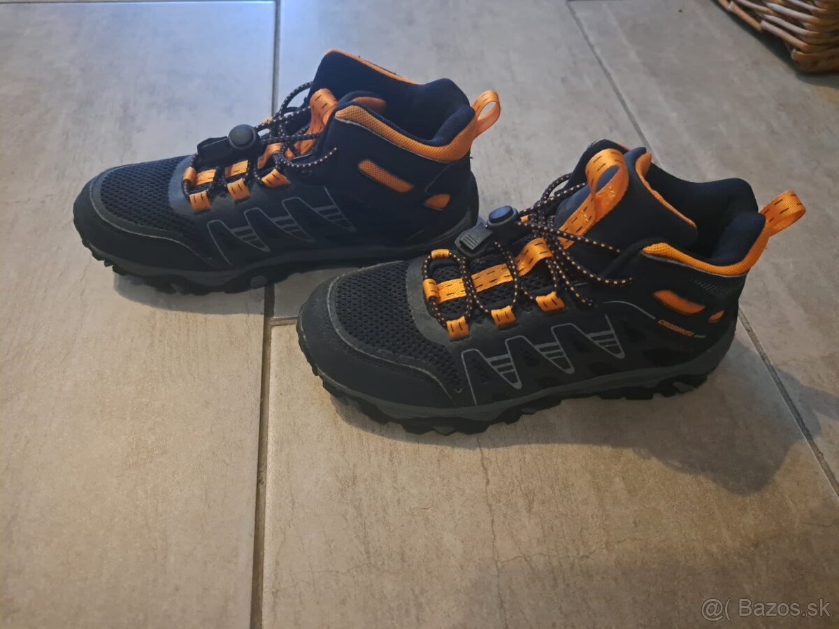 Predám turistické topánky Crossroad 37 - 2