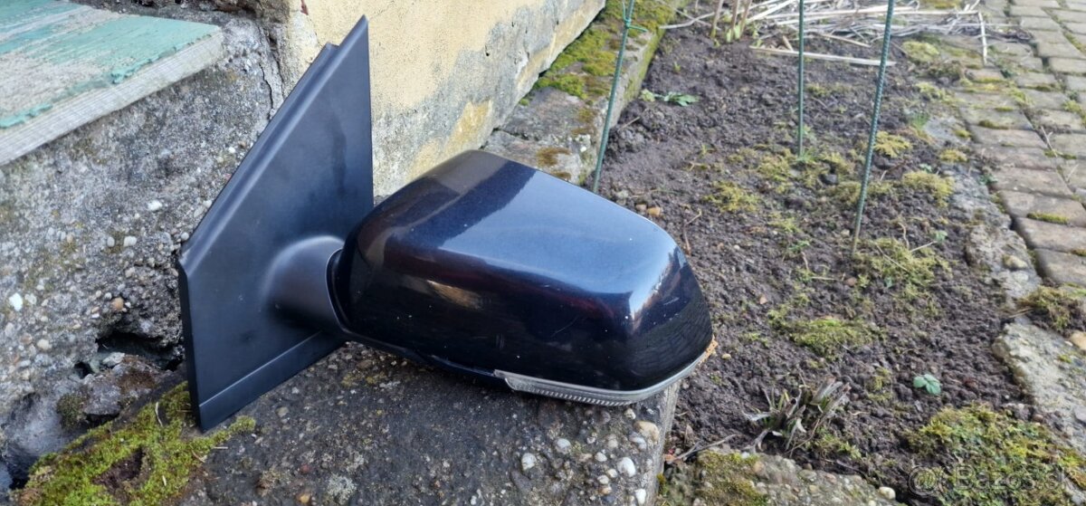 Spätné zrkadlo - 2