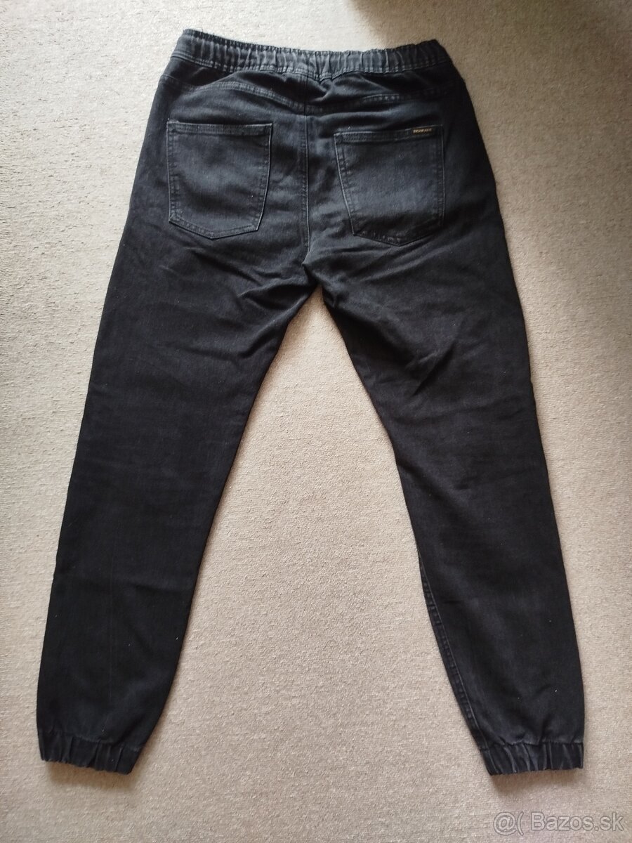 Pánske džínsy - 28 - čierne - 2