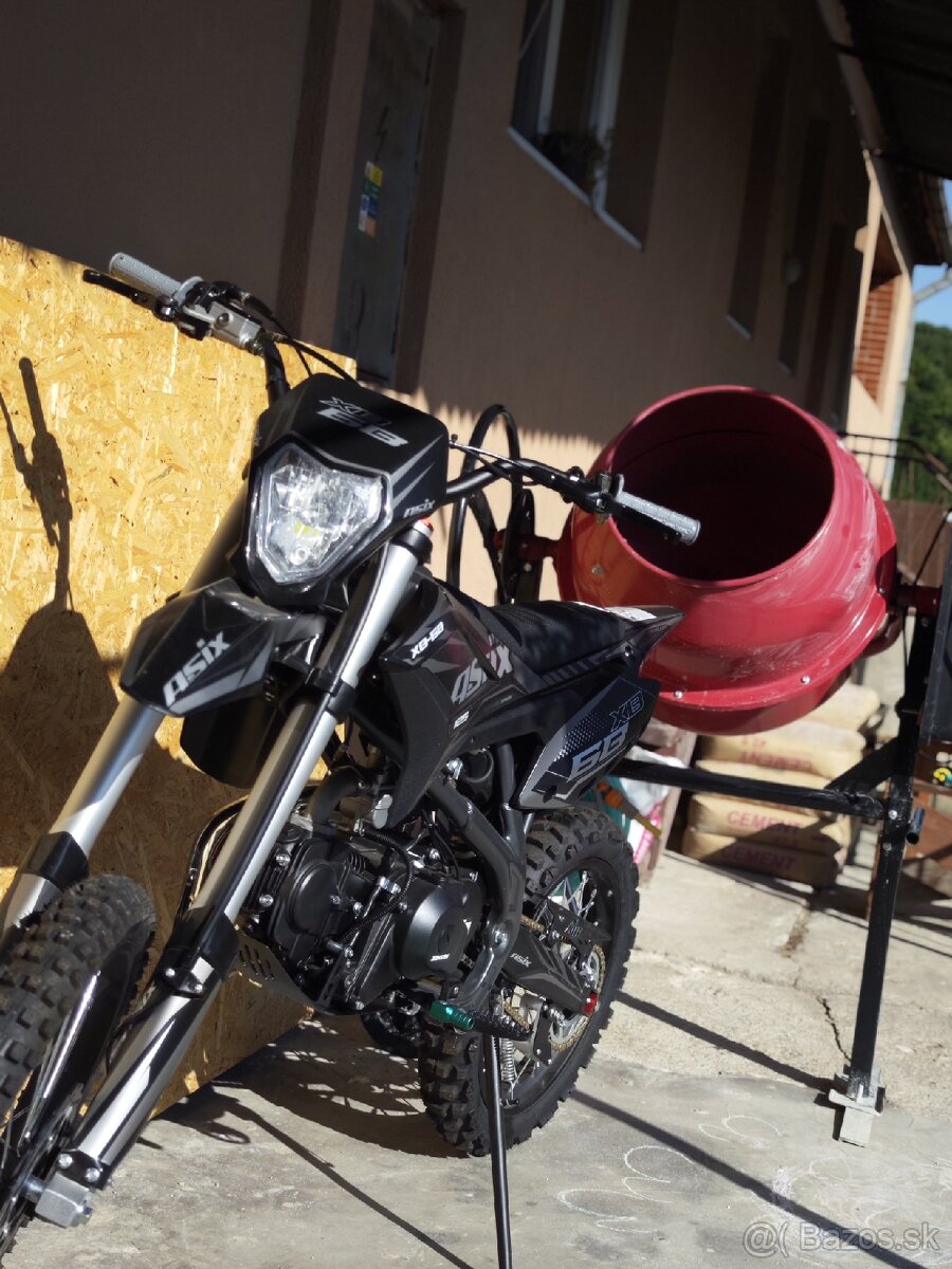 Asisx XB68 125ccm