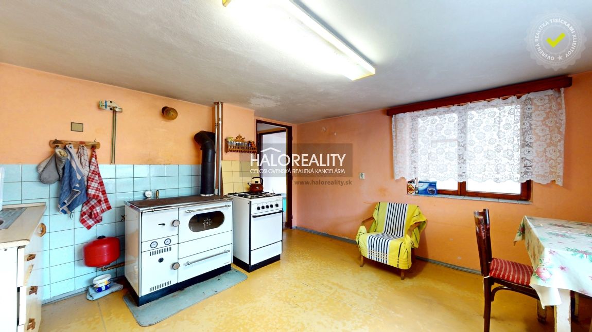 HALO reality - Predaj, chalupa Hrušov - EXKLUZÍVNE HALO REAL - 2