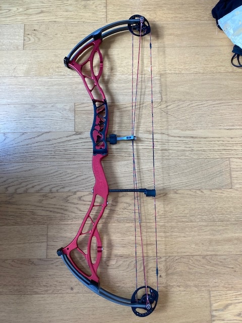 kladkovy luk bowtech fanatic 3.0 sd - 2