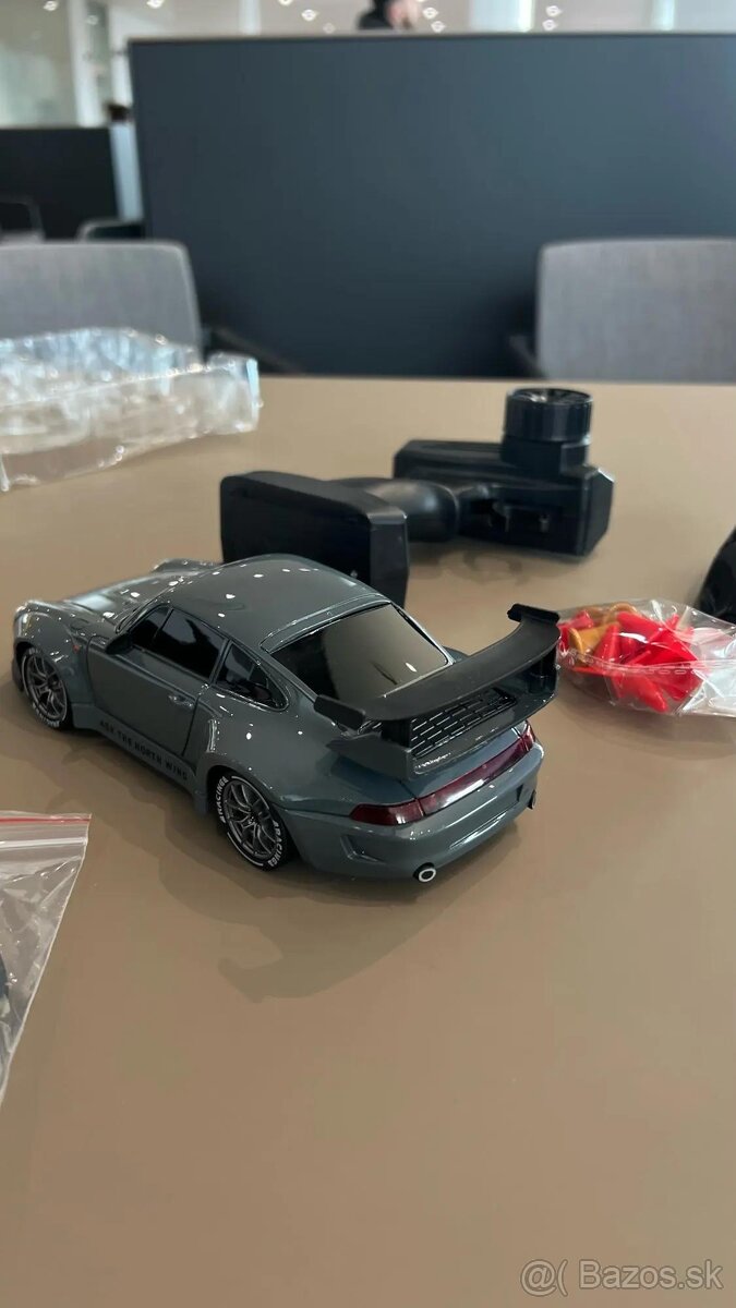 Autíčko na ovládanie, nové - 2