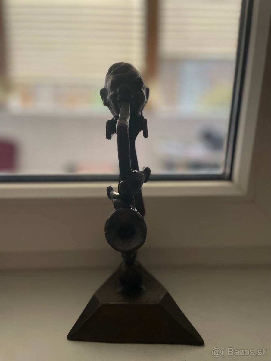 Bronzová soška – saxofonista🎷✨ - 2