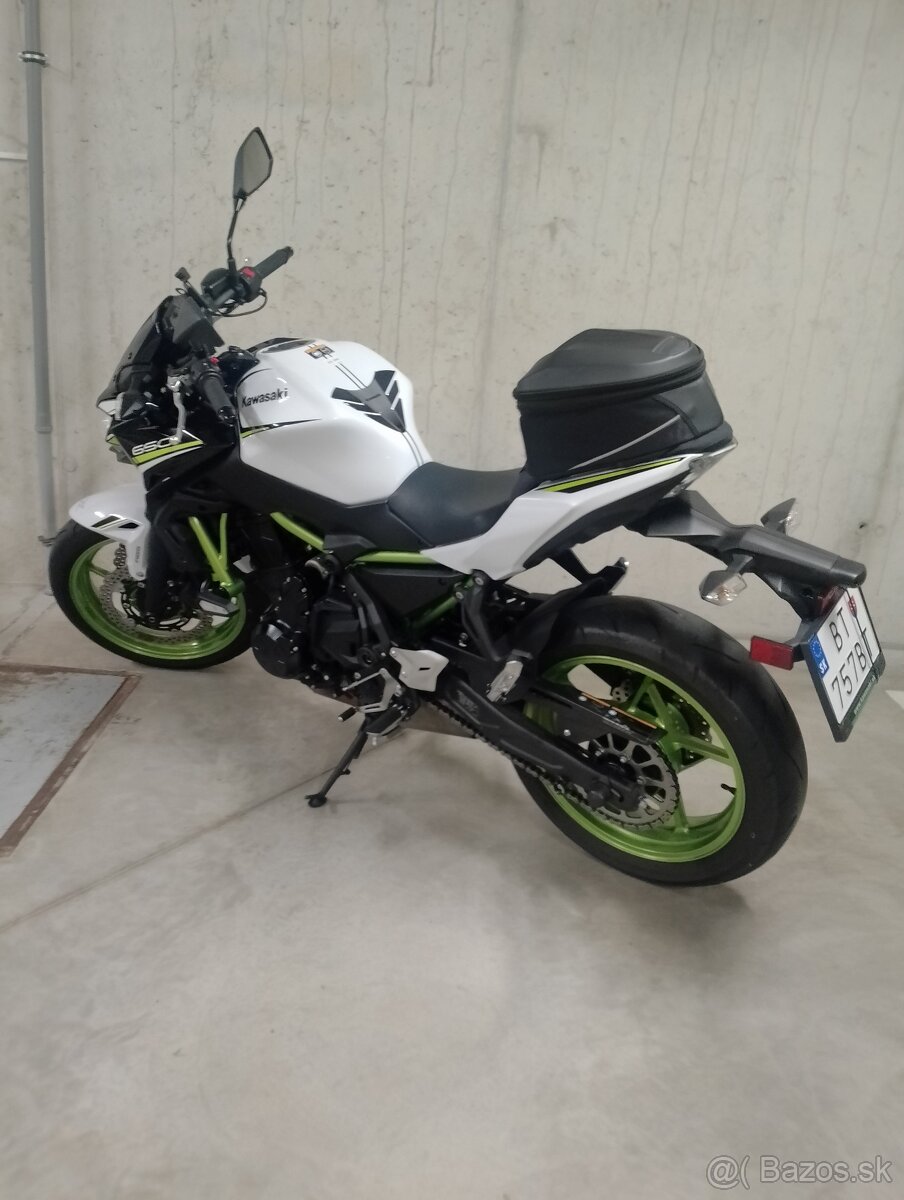 Kawasaki Z650 - 2