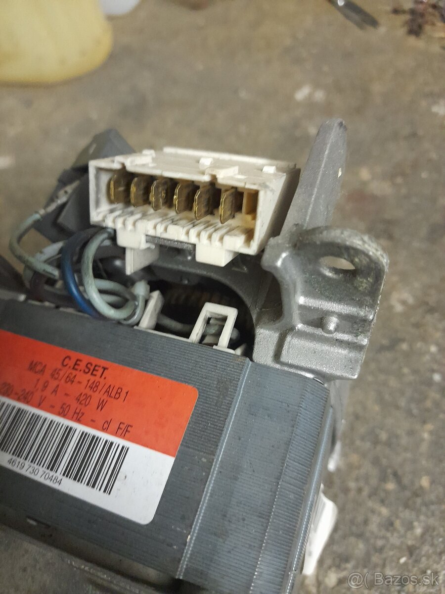 Motor whirlpool MCA 45/64 - 2