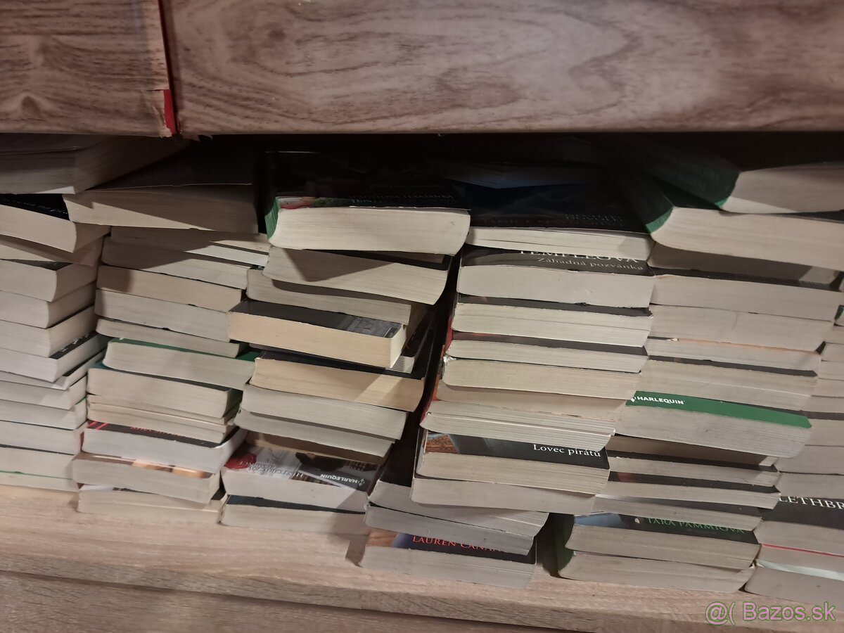 Darujem knihy Harlequin - 2