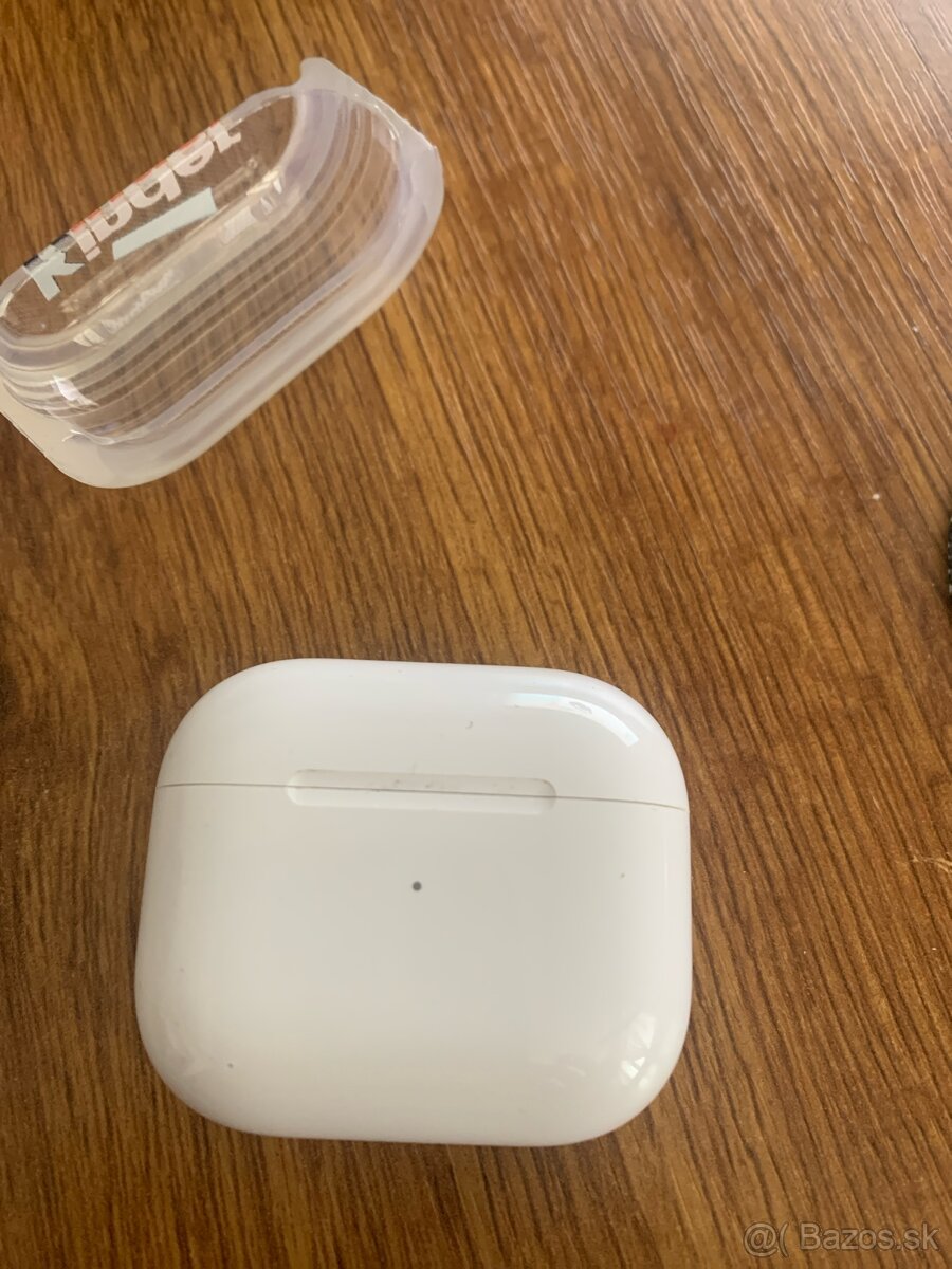 AirPods 3 - 2