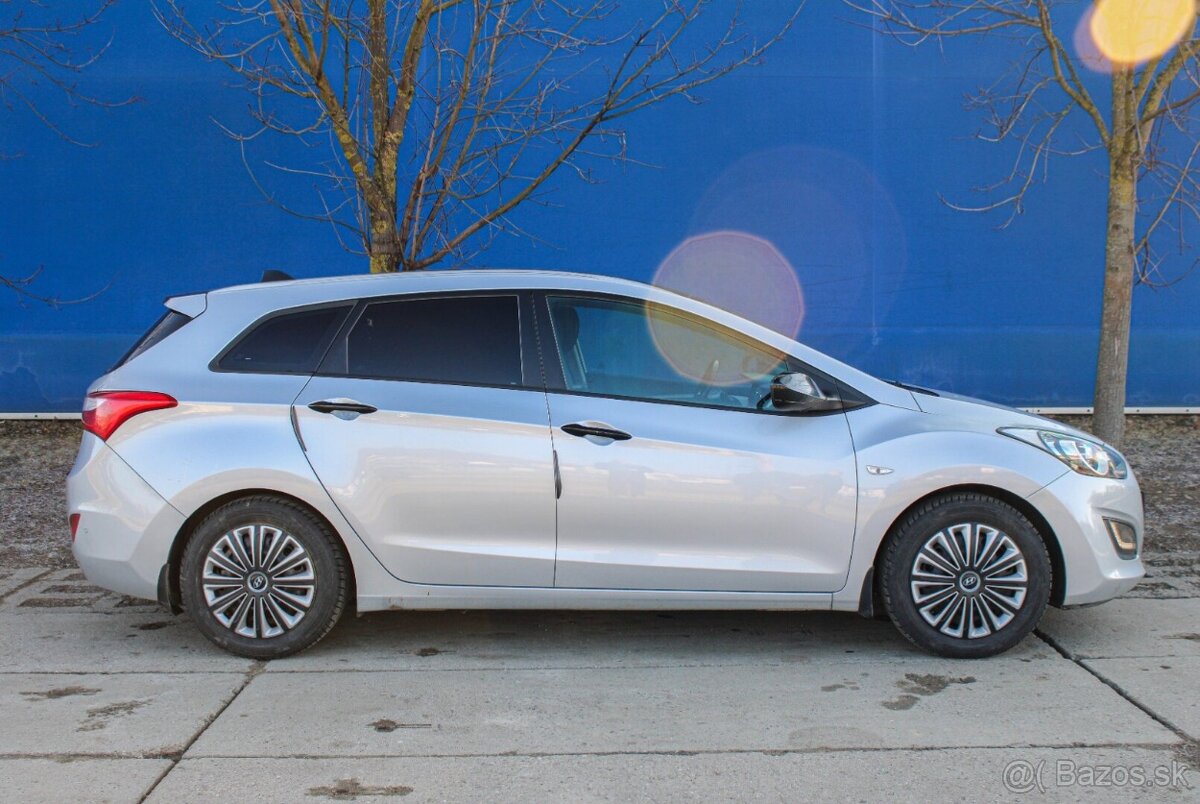 Hyundai i30 CW 1.4 MPi LPG - 2