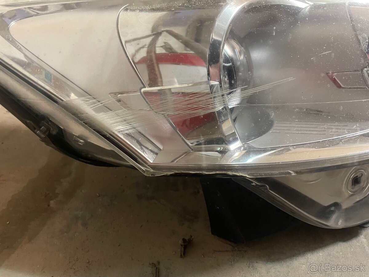 Peugeot 508 svetlomet pravy - 2