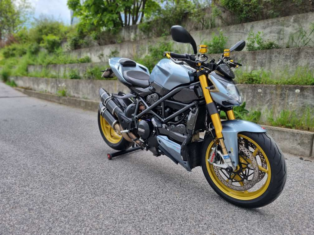 Ducati Streetfighter 848 Special - 2