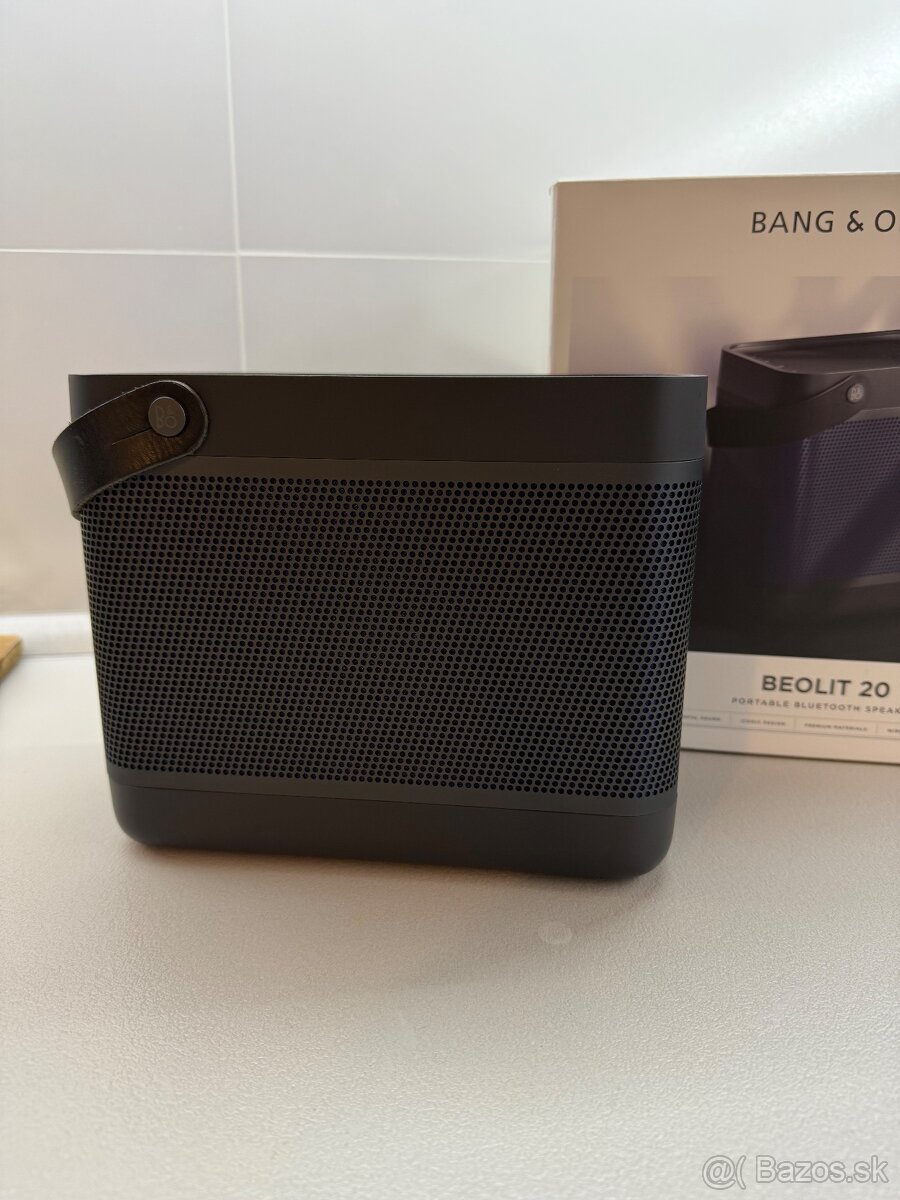 Bang & Olufsen Beolit 20 - 2