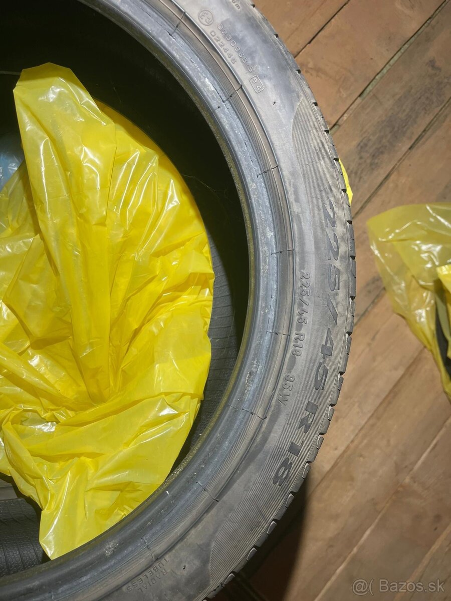 Pirelli Cinturato p7 225/45 R18 95W - 2