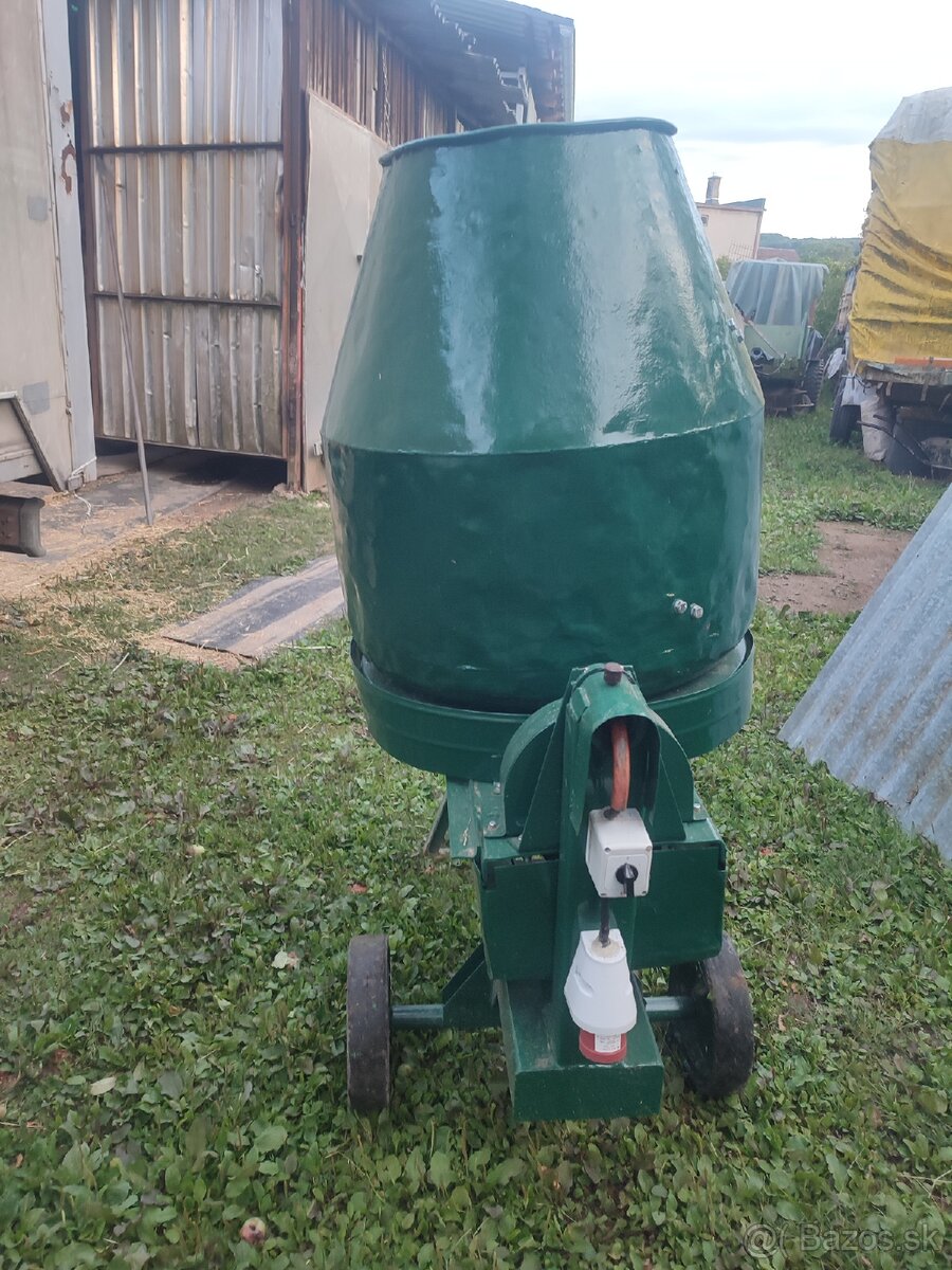 predam miešacku ca na 5 furikov betónu - 2