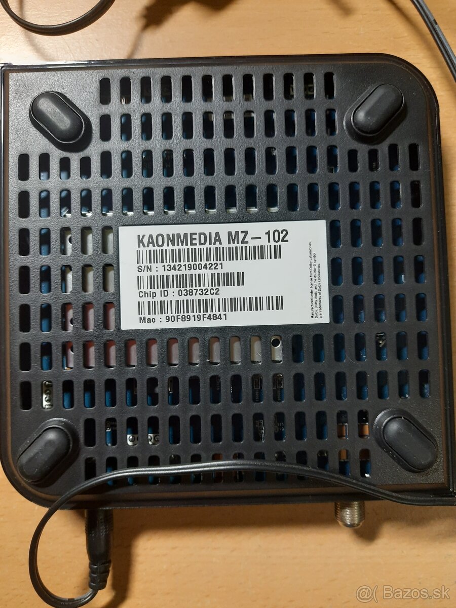Satelitný prijímač KAONMEDIA MZ-102 - 2