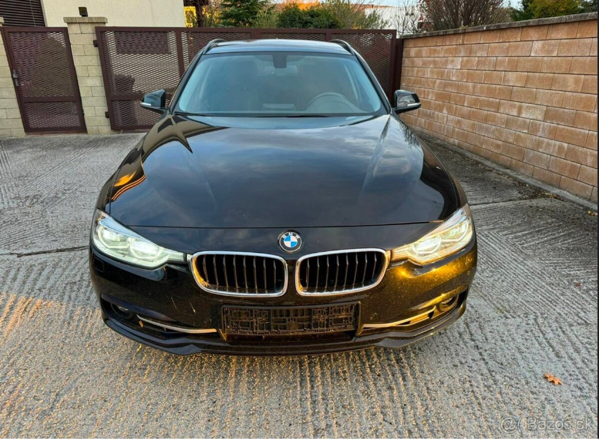 BMW Rad 3 Touring 320i xDrive Sport Line Shadow A/T - 2