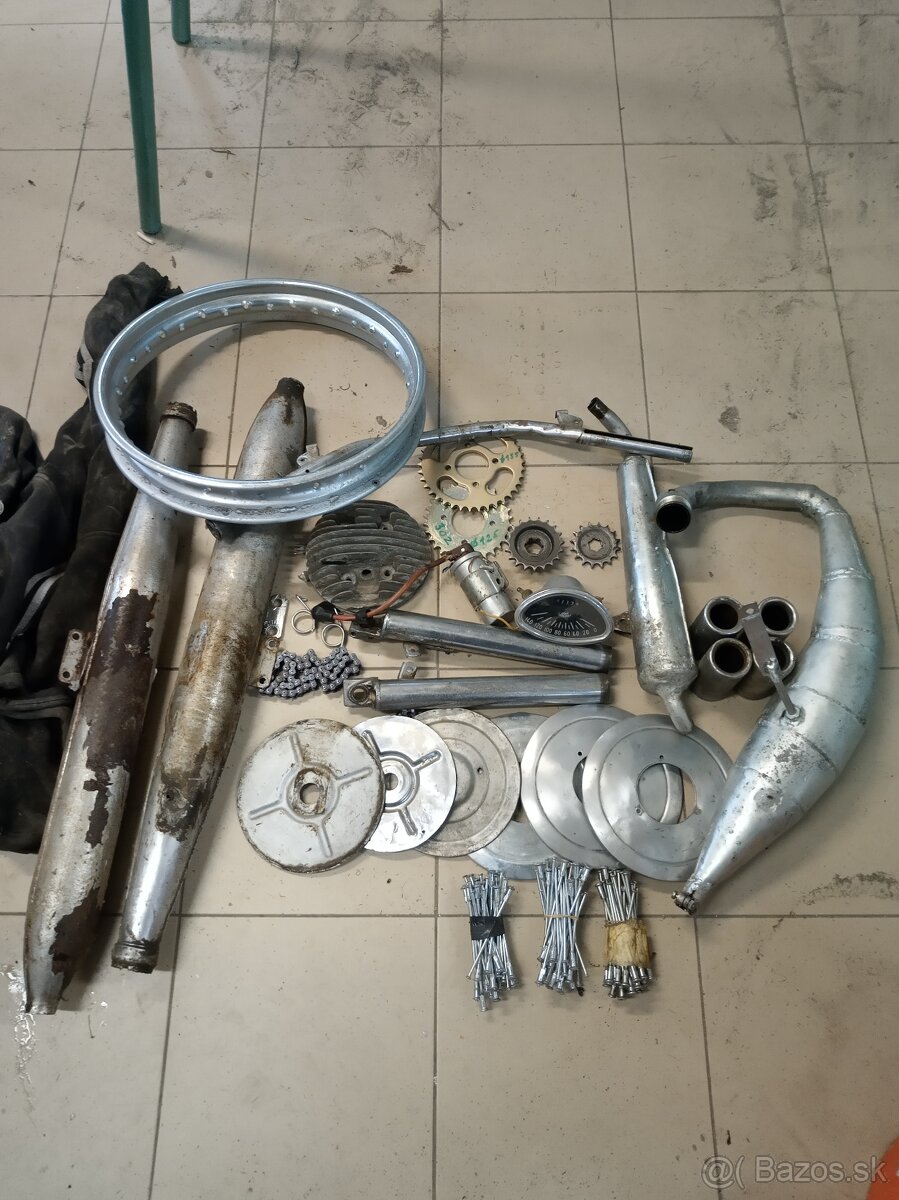 Predám Na Jawa 175 ,250 ND - 2