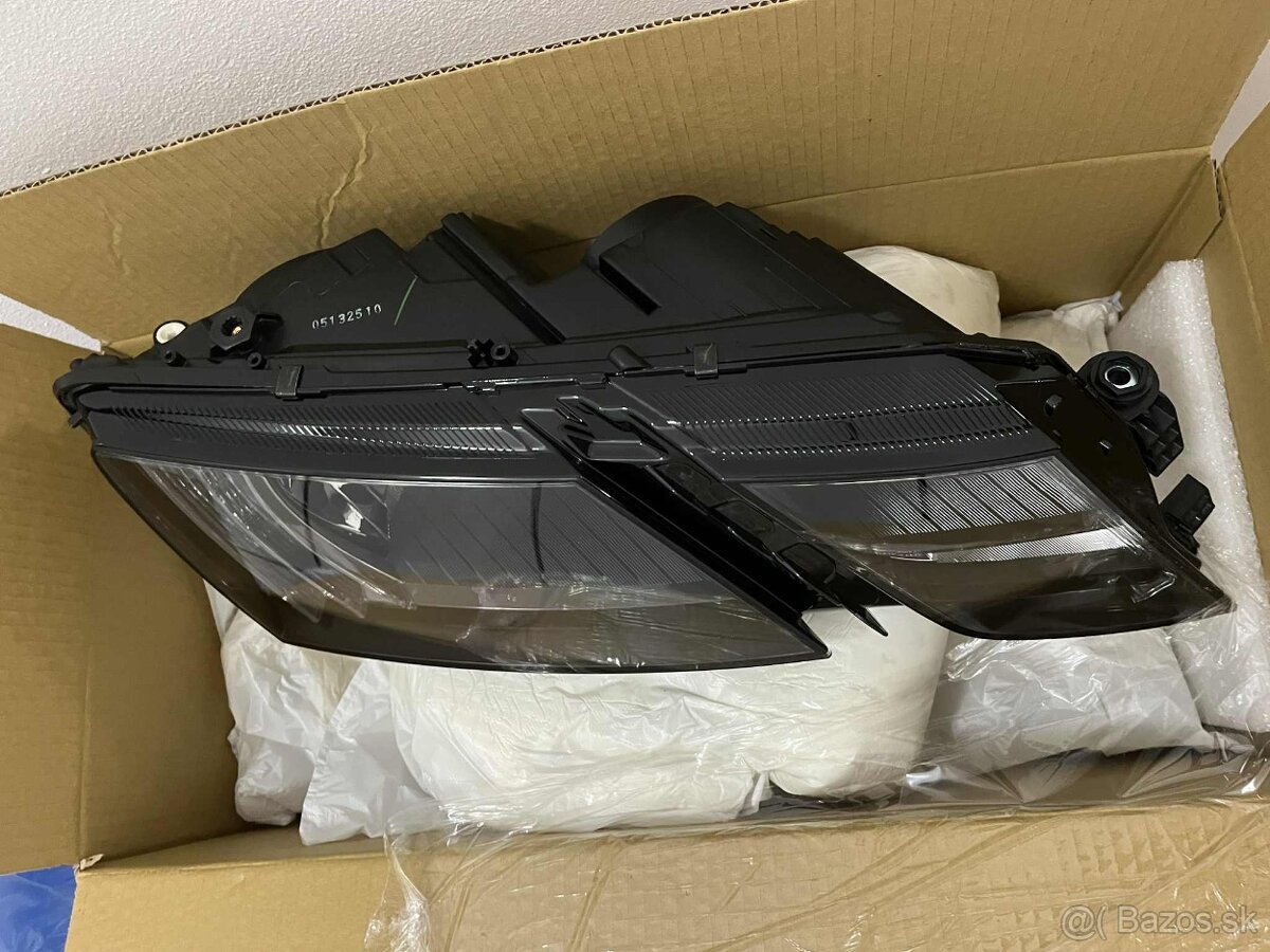 Predné svetlá na Škoda Octavia 3 Facelift - 2