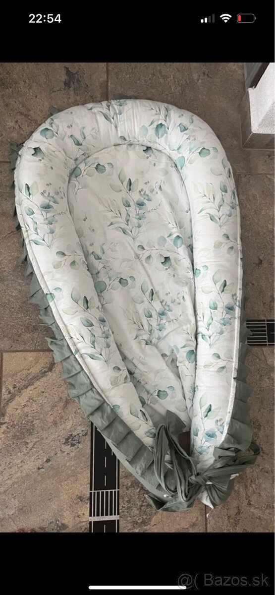 Hniezdo a zavinovačka - 2