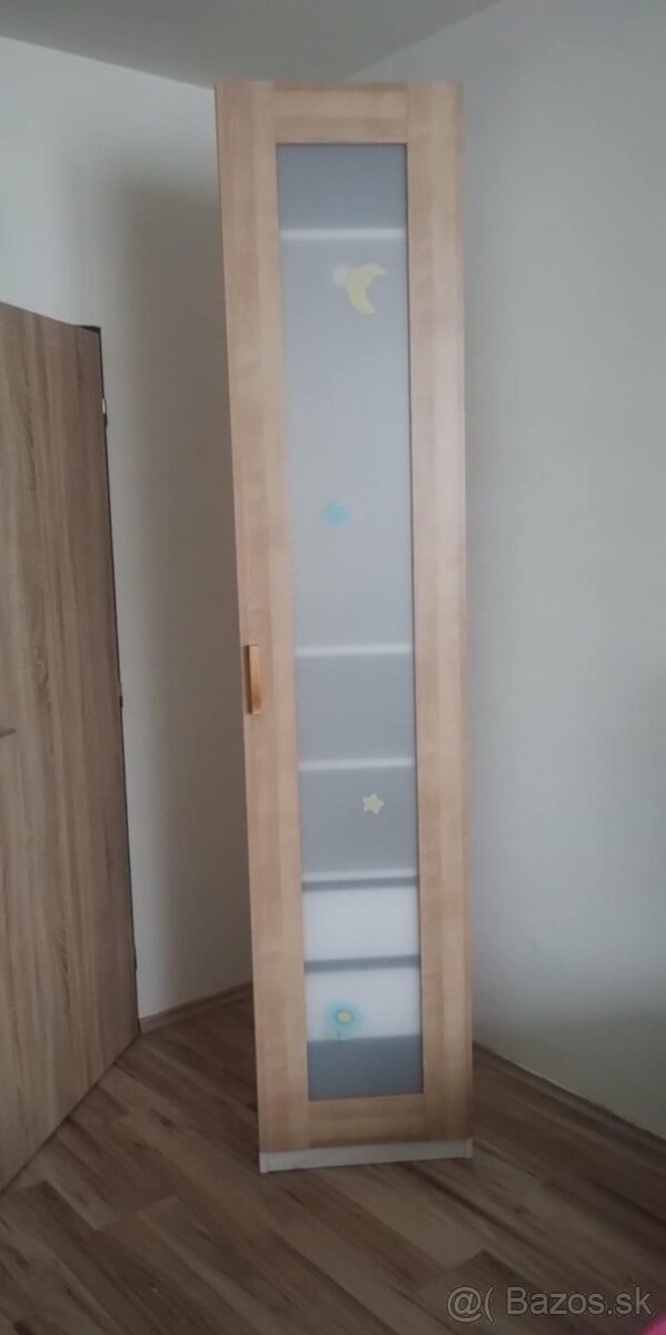 IKEA skriňa - 2