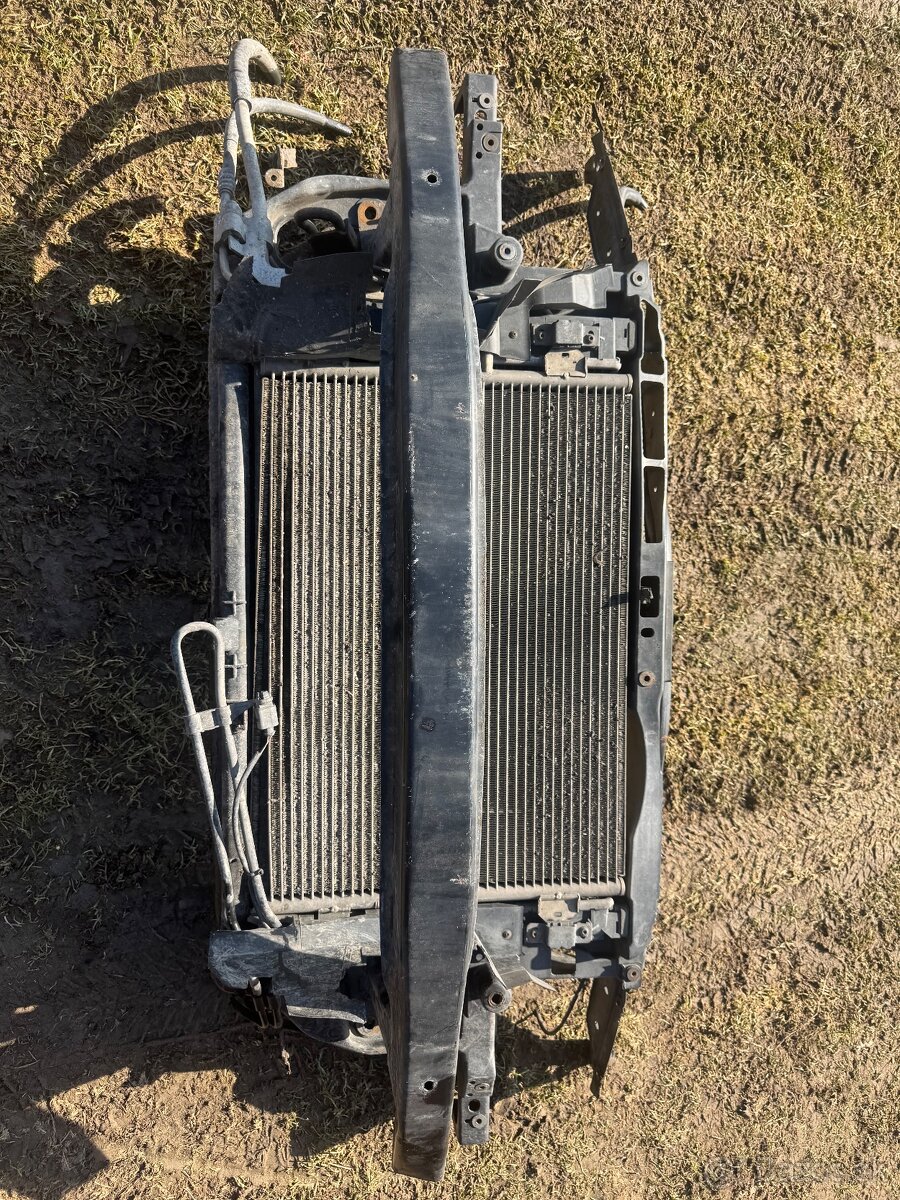 Predna stena chladičov vw passat b5,5 - 2