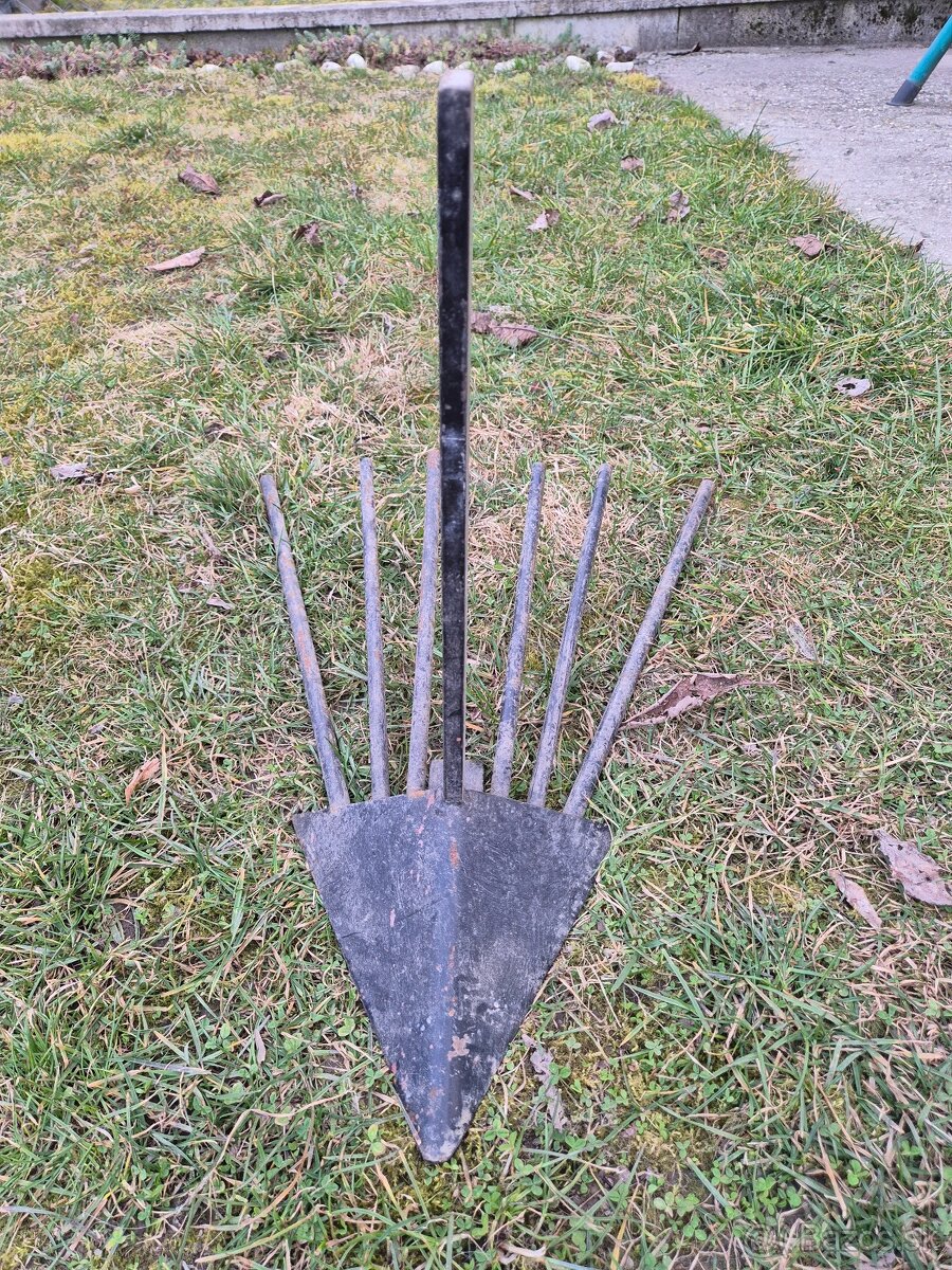 Vyorávač zemiakov na malotraktor - 2