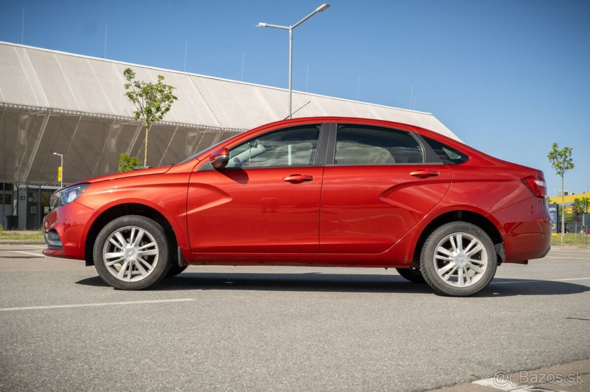 Lada Vesta LUXE Blackline 1.6 - 2