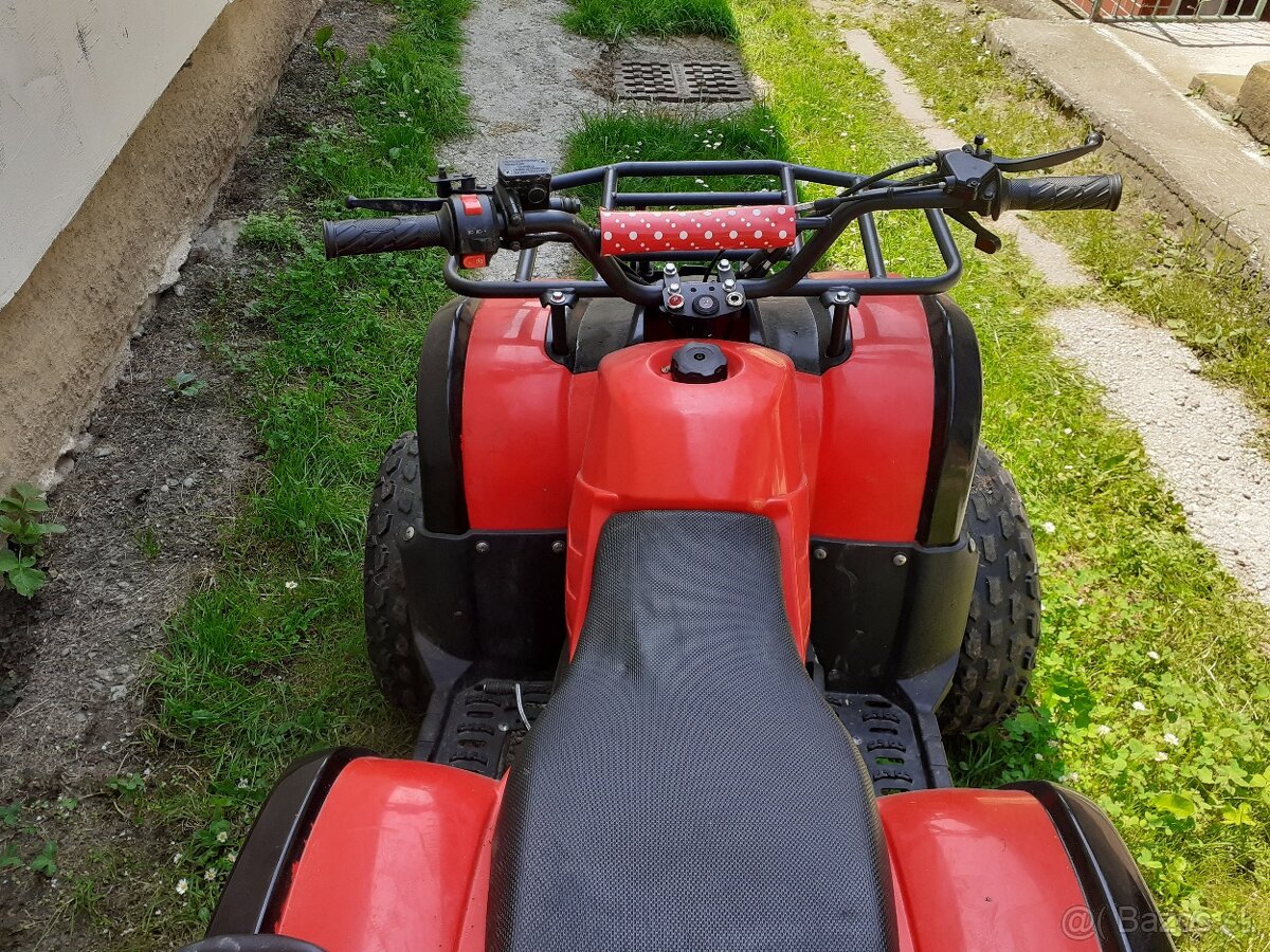 ATV 125.