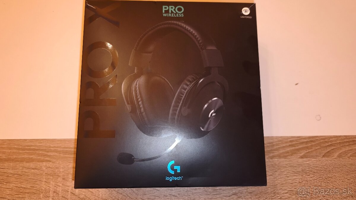 predám herné slúchadlá 7.1 DTS Logitech G pro x - 2