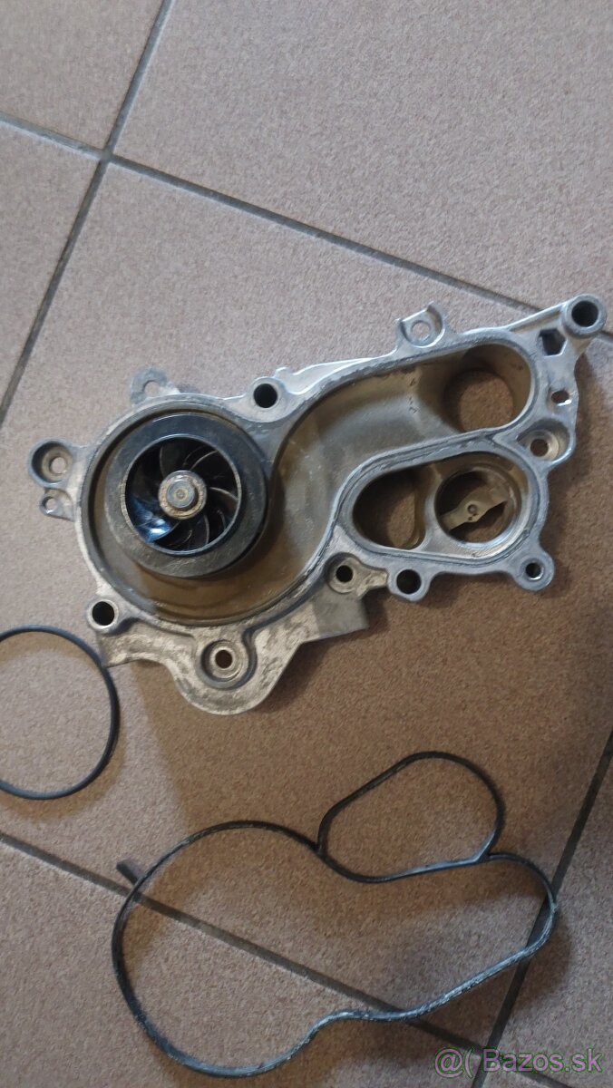 Vodna pumpa 1.2 TSI 77 Kw Seat Škoda VW - 2
