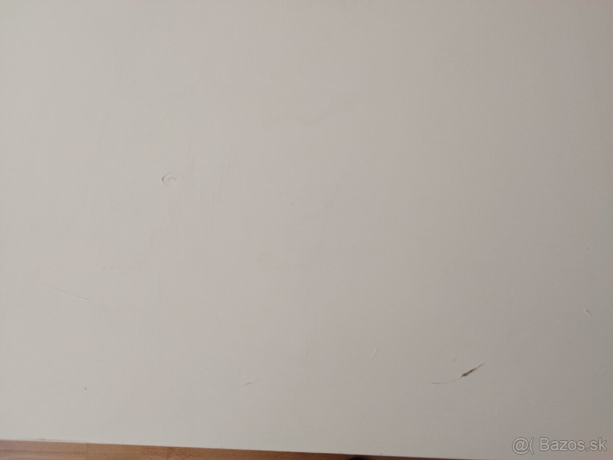 Darujem pisací stôl - 2