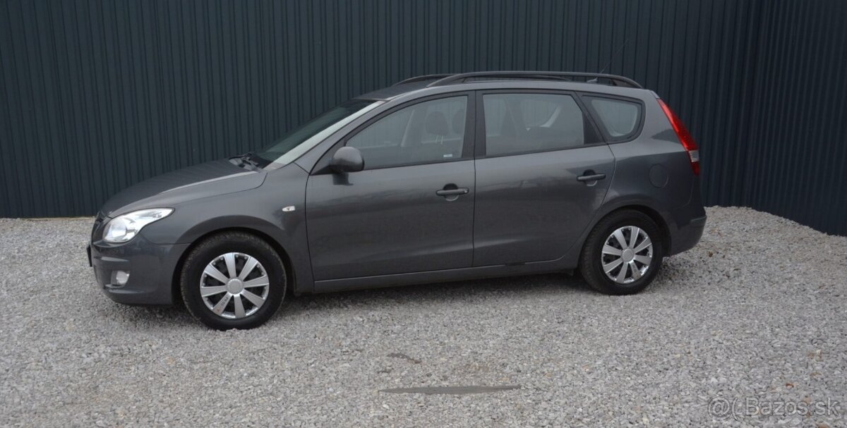 Hyundai i30 CW 1.6 Crdi - 2