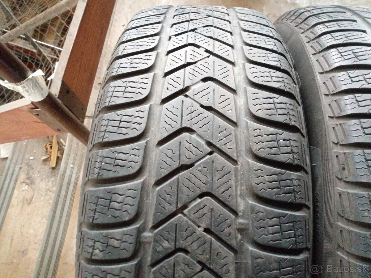 Zimné pneu Pirelli 215/65 R16 - 2