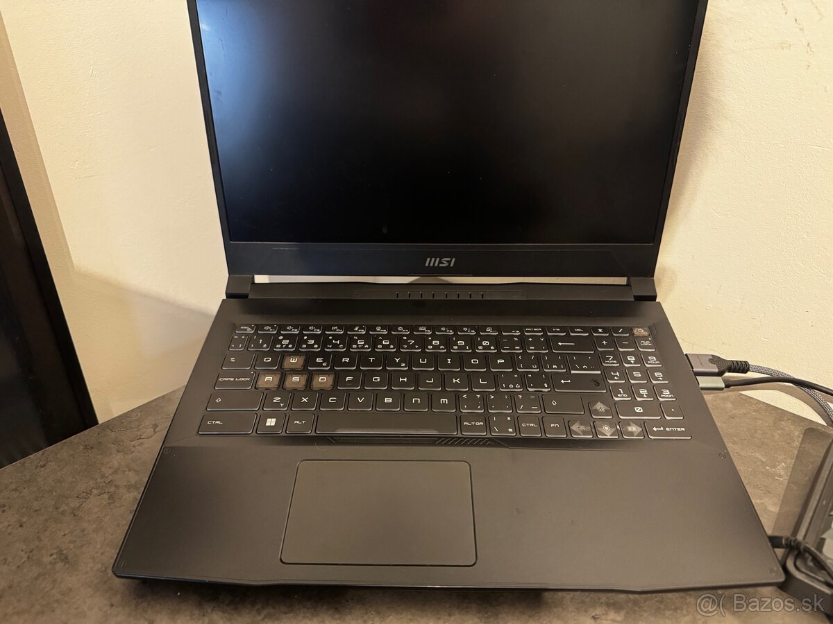 Herný notebook MSI Katana 15 / RTX 4070TOP STAV - 2