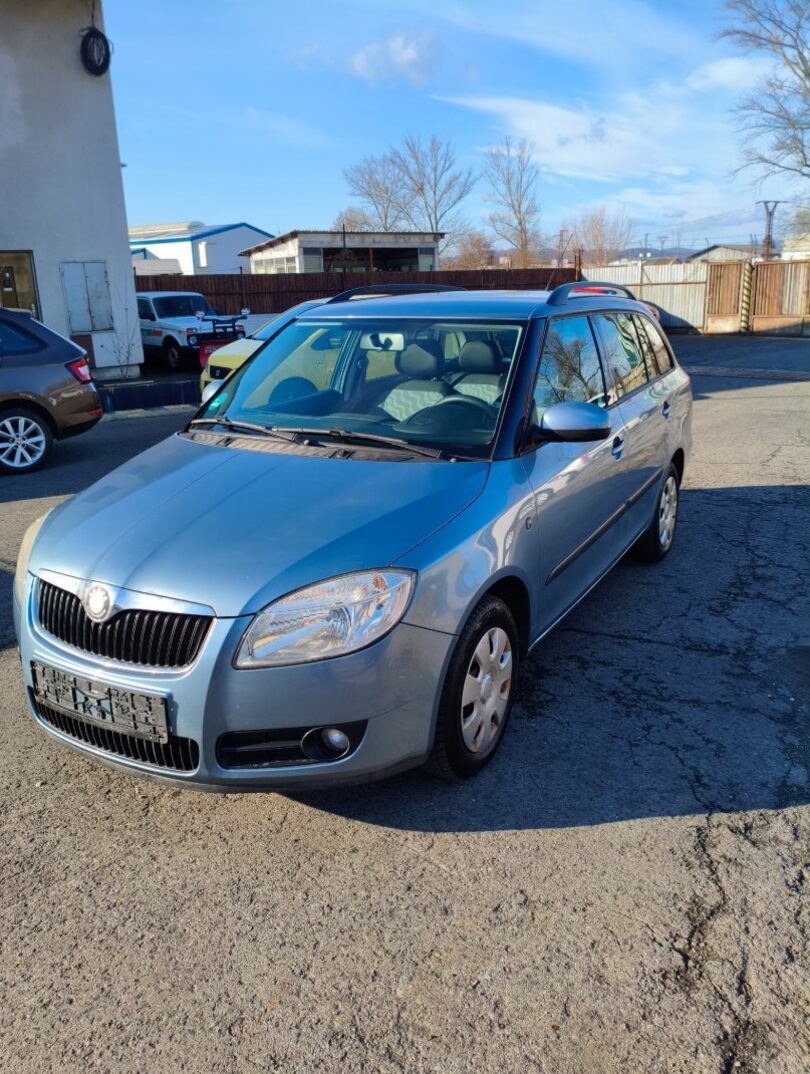 Škoda Fabia 2 Combi 1.4 MPI 63kw - 2