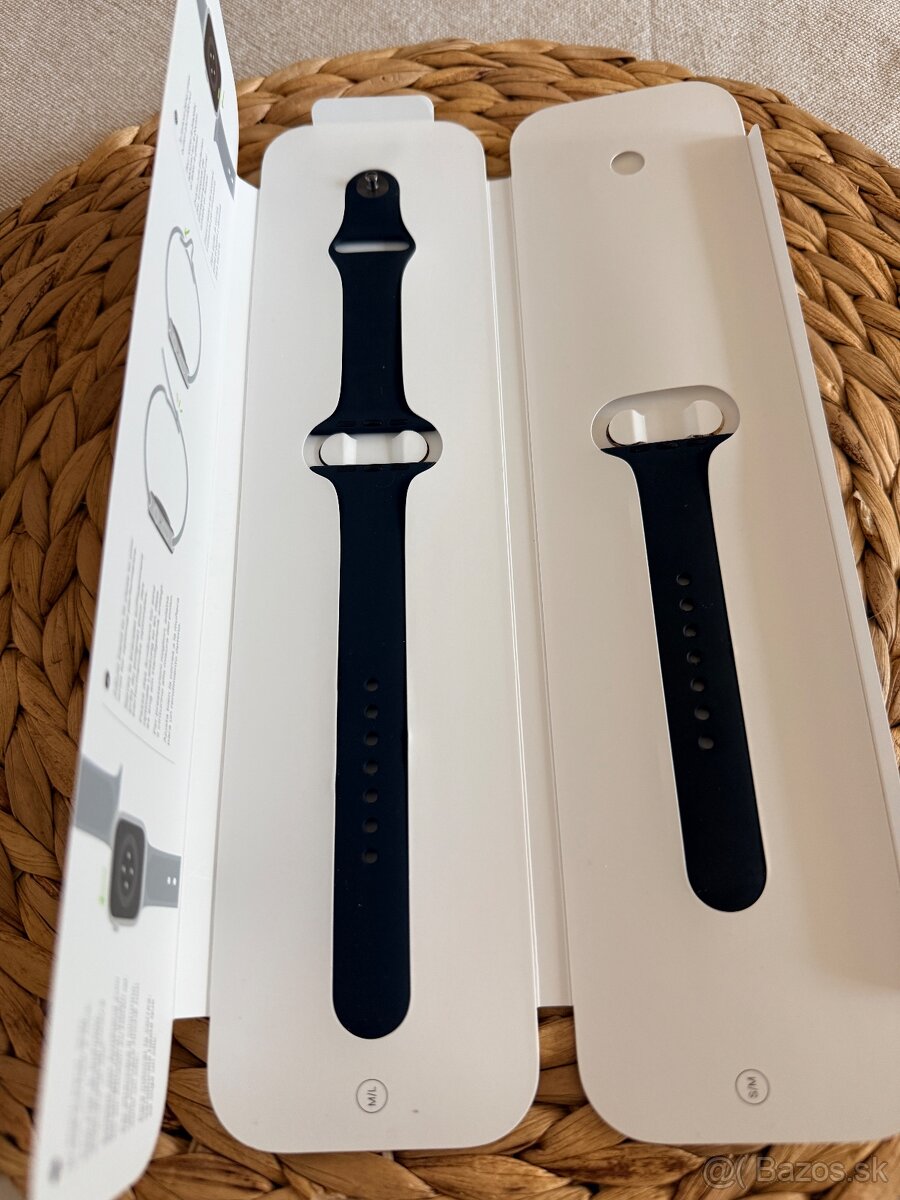 Apple Watch SE 44 mm - 2