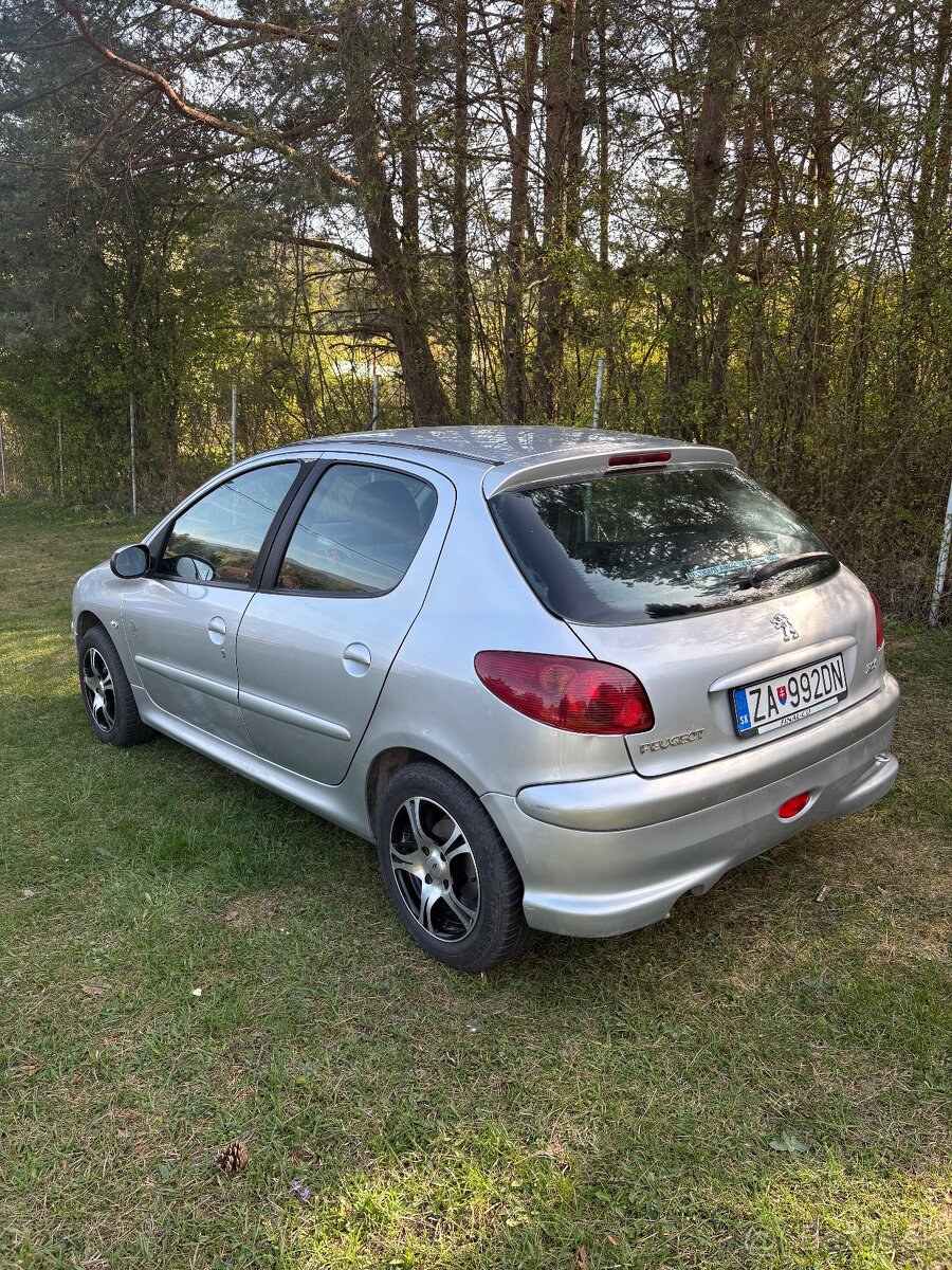 Peugeot 206 - 2