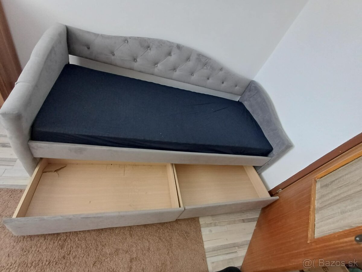Predam postel 90cm široku s matracom - 2